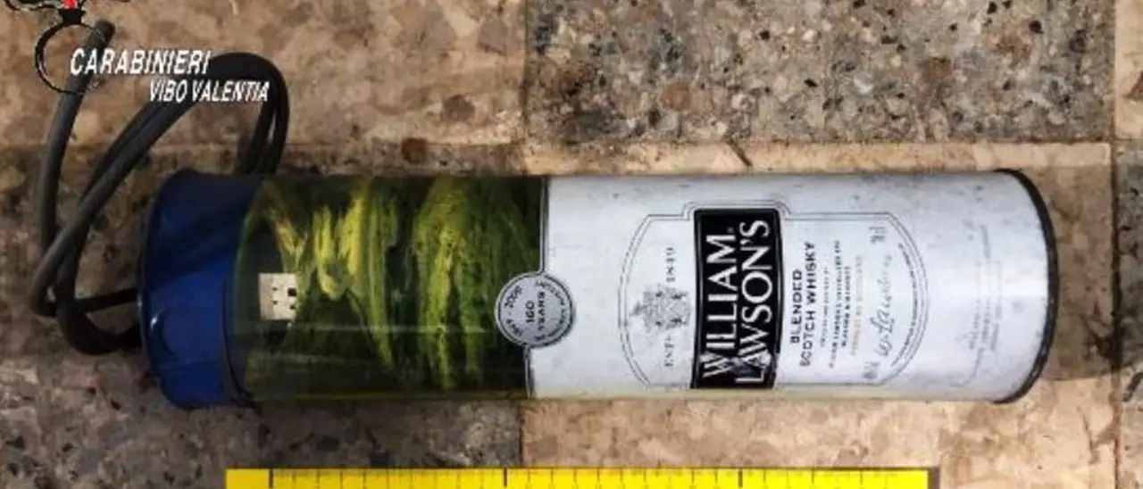 Operazione Olimpo, quell’ordigno «micidiale» scoperto a Tropea e il mistero sul destinatario