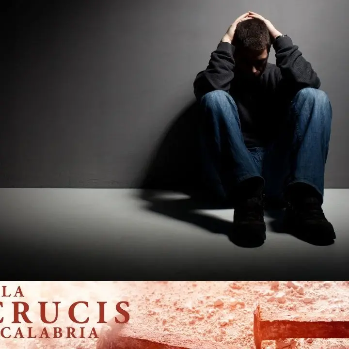 Inchiodati a un’esistenza di disperazione: le storie di un invalido e un imprenditore aggrappati alla misera pensione