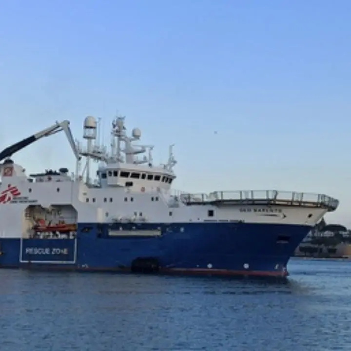 La Geo Barents arrivata a Brindisi: a bordo 339 persone, 24 i minori