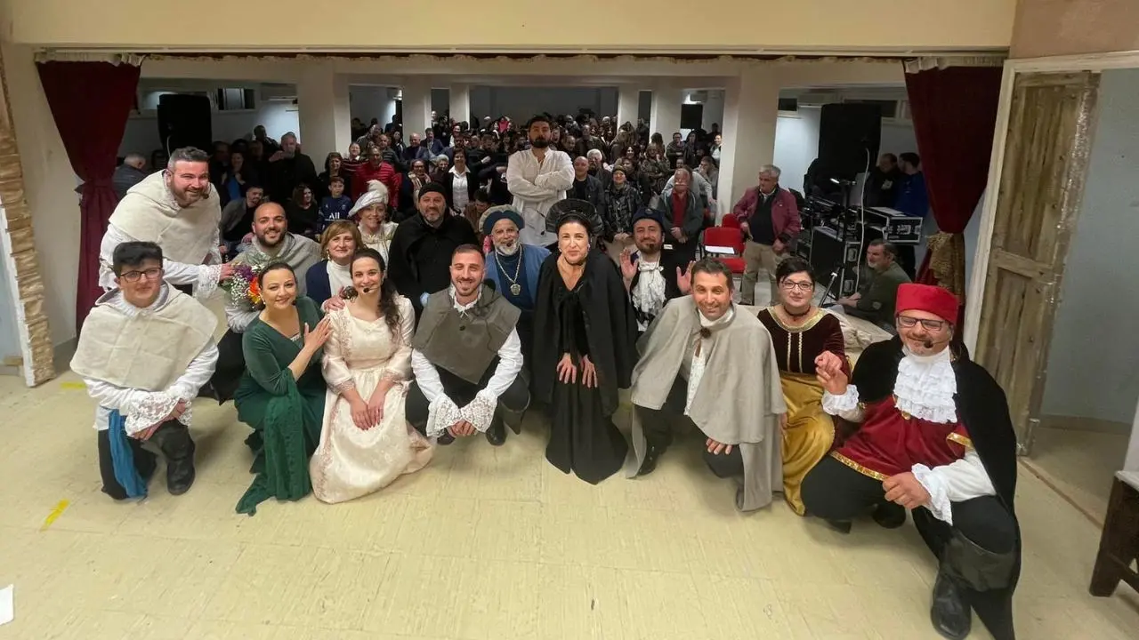 Giulietta e Romeo parlano calabrese: l’originale e ironica reinterpretazione della compagnia teatrale di Nocera