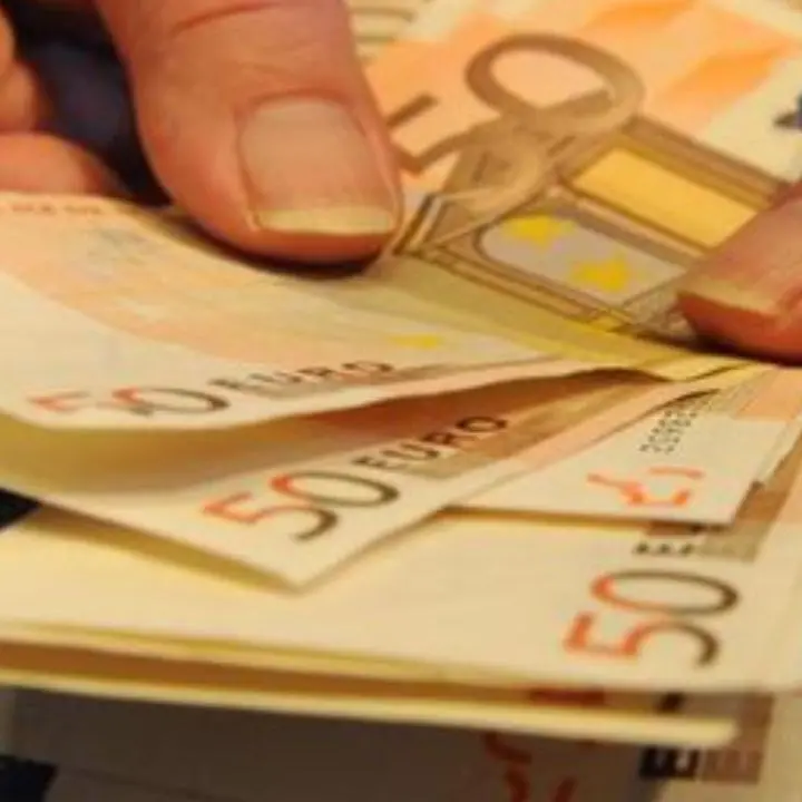 Perde la pensione appena prelevata e finge una rapina per evitare i rimproveri dei familiari: denunciato