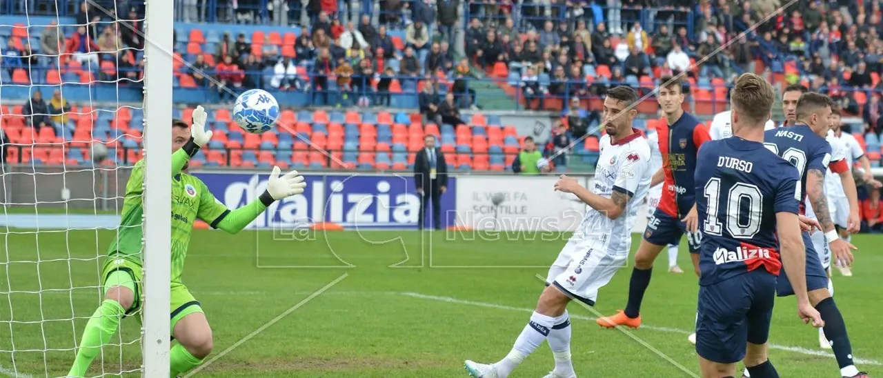 Cosenza, per battere il Cittadella non basta D’Urso: al Marulla finisce 1-1