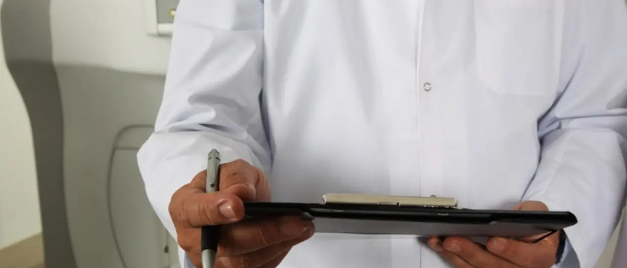 «Visita specialistica? Solo a fine 2024. La sanità è questione di sopravvivenza»: il racconto di un paziente calabrese