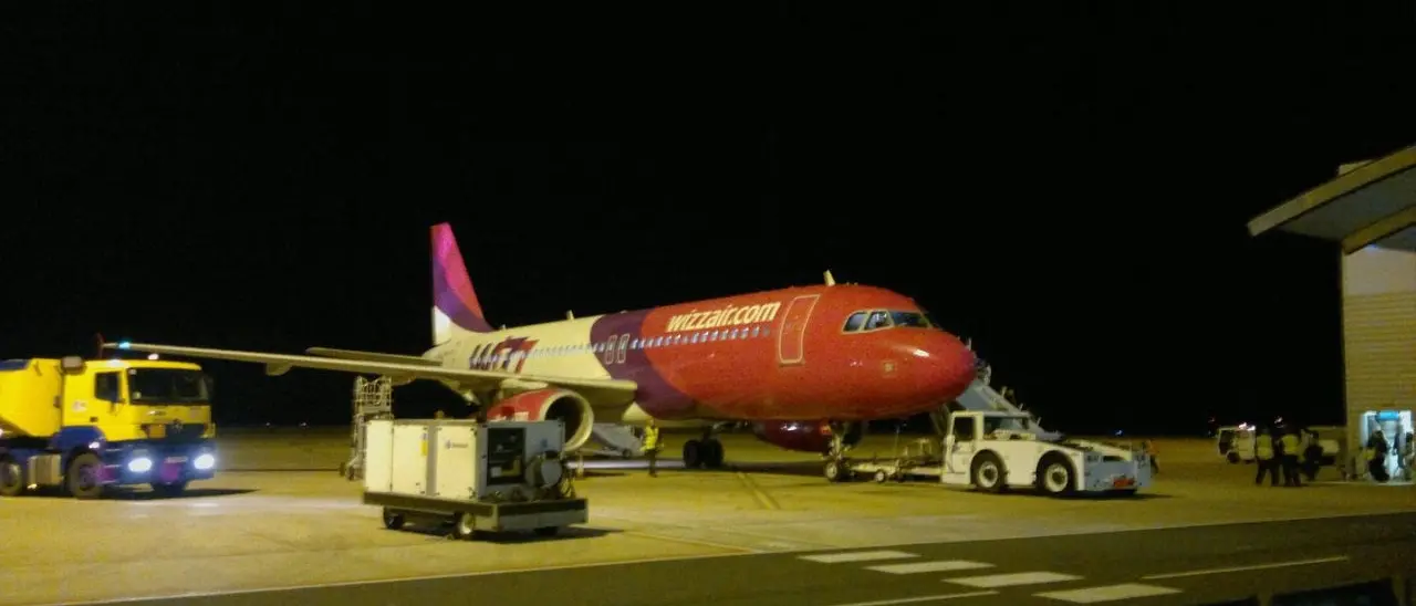 Volo Lamezia-Milano parte con 14 ore di ritardo, una domenica da incubo per i passeggeri calabresi