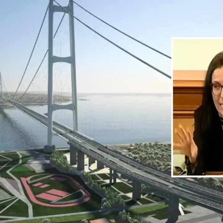 Ponte Stretto, il sindaco di Villa: «Vogliamo ridisegnare il futuro della città, la prima pietra ci ha lasciato una grossa ferita»