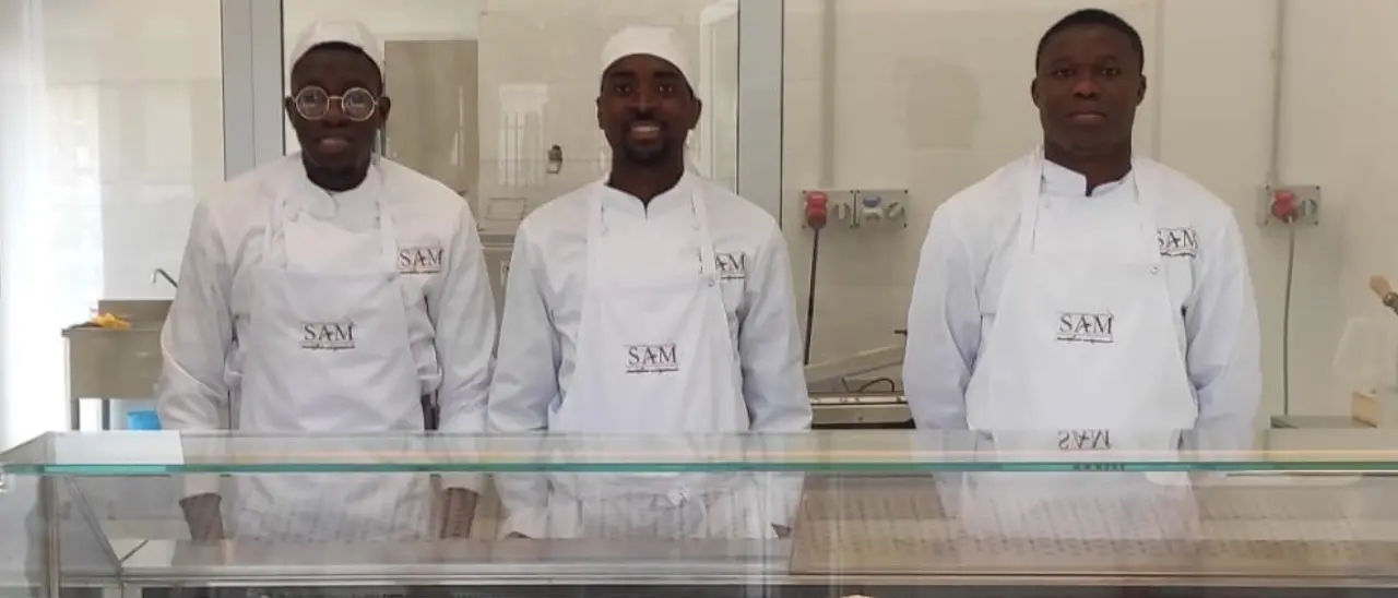 Arrivarono in Calabria con i barconi anni fa, ora tre migranti aprono un pastificio: «Per noi è un sogno che si realizza»