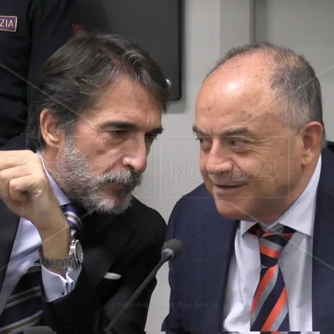 Catanzaro, doti e il battesimo di ’ndrangheta: così il clan degli zingari si è affrancato dalle cosche crotonesi