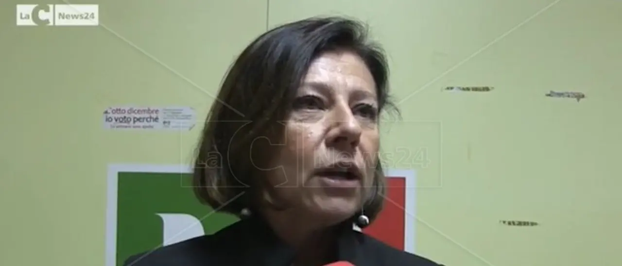 Infrastrutture in Calabria, il 21 aprile in Calabria l’ex ministro Paola De Micheli (Pd)