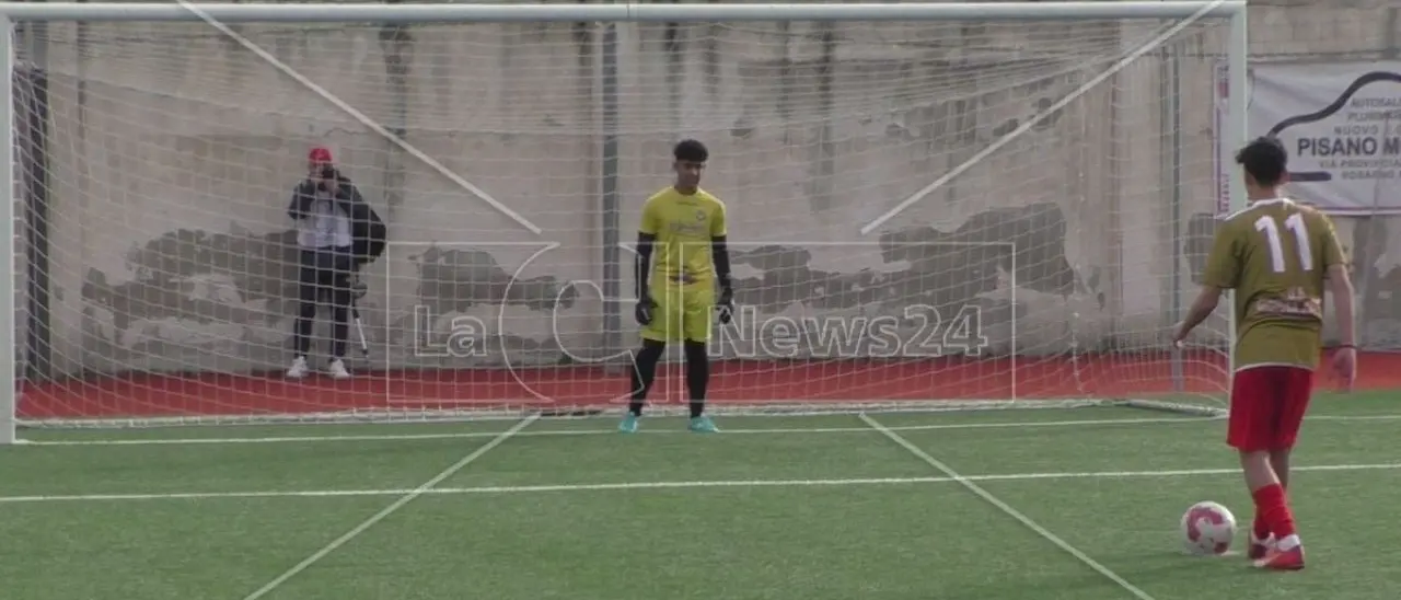 Dilettanti Under 19: sedici rigori per decidere la finalista fra Gioiosa e Gioiese - video