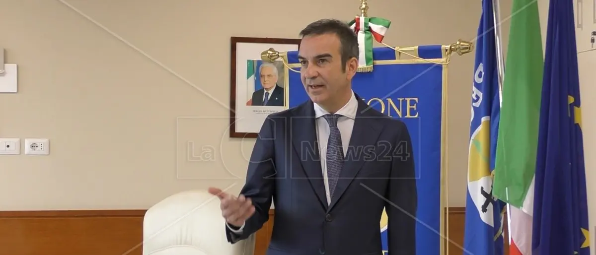 Sanità Calabria, Occhiuto: «Entro fine maggio il riordino della rete ospedaliera»