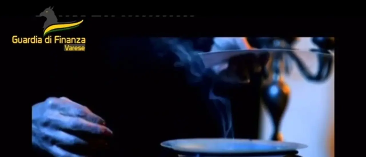 Cartomante denunciata per truffe in tutta Italia: sequestrati 900mila euro