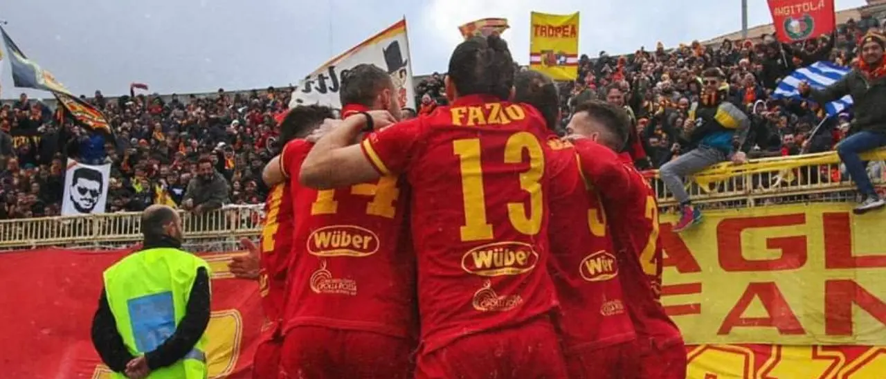 Supercoppa Serie C, il Catanzaro giocherà la prima partita in casa contro la Feralpisalò