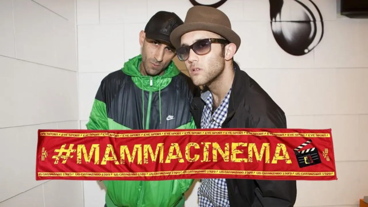 “Mamma Cinema”: lo slogan dei tifosi del Catanzaro diventa una canzone