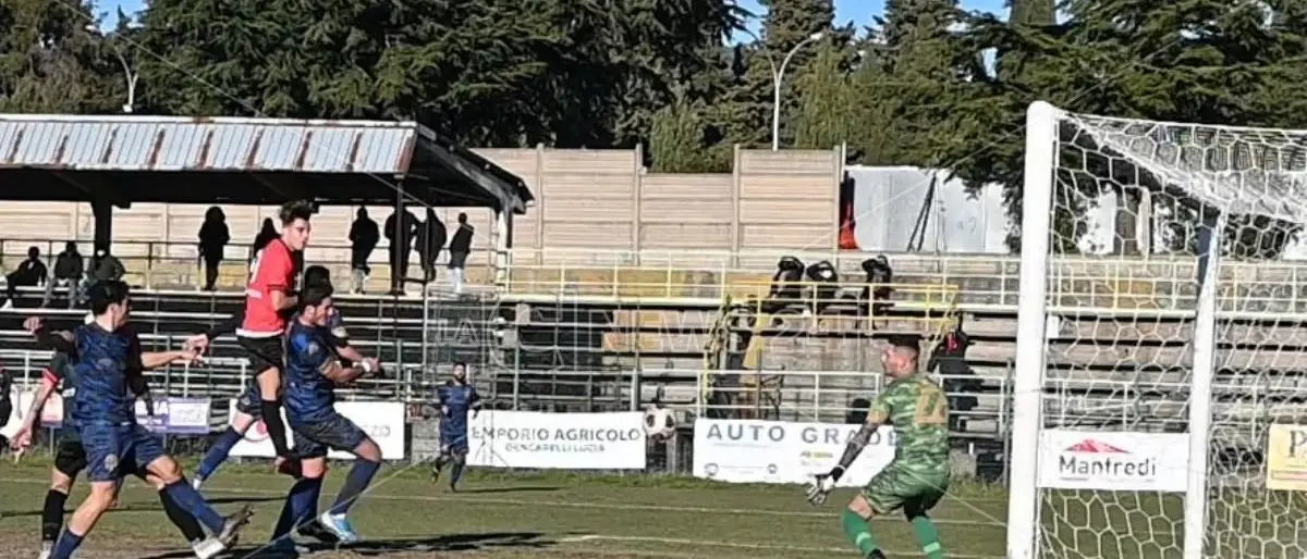 Eccellenza Calabria, nei recuperi del turno “spezzatino” vincono Acri e Soriano