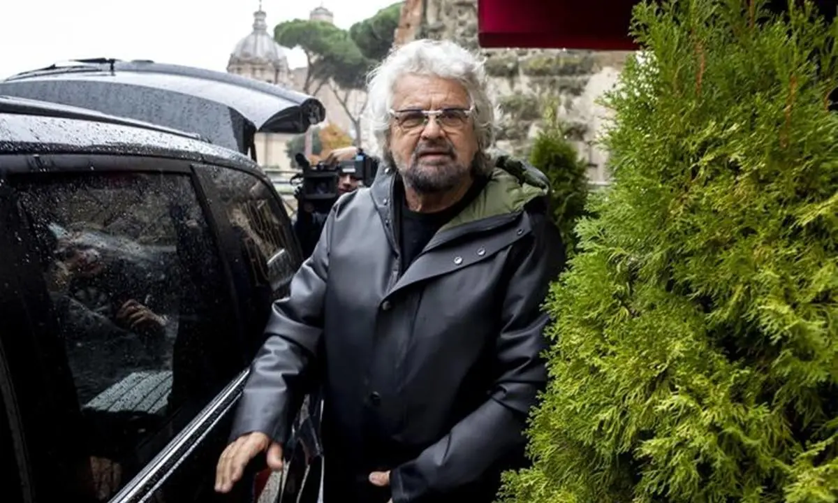 Beppe Grillo indagato a Milano per traffico di influenze illecite: sotto la lente alcuni contratti pubblicitari