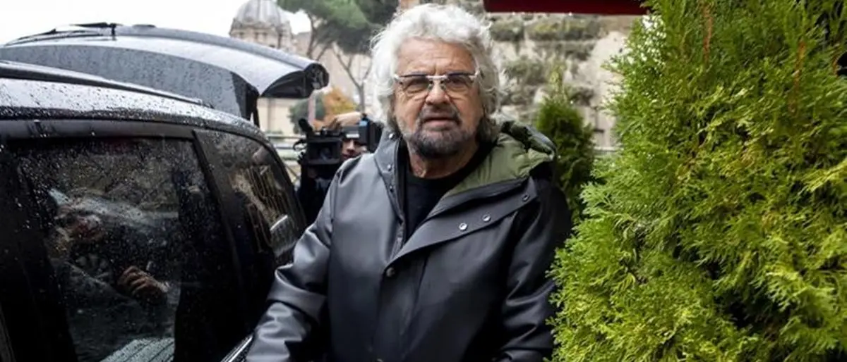 Beppe Grillo indagato a Milano per traffico di influenze illecite: sotto la lente alcuni contratti pubblicitari