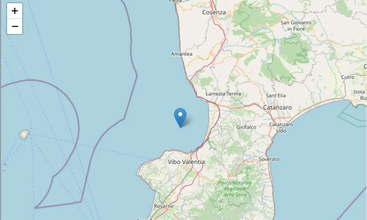 Terremoto in Calabria, epicentro in mare tra Lamezia e Vibo: avvertito in tutta la regione