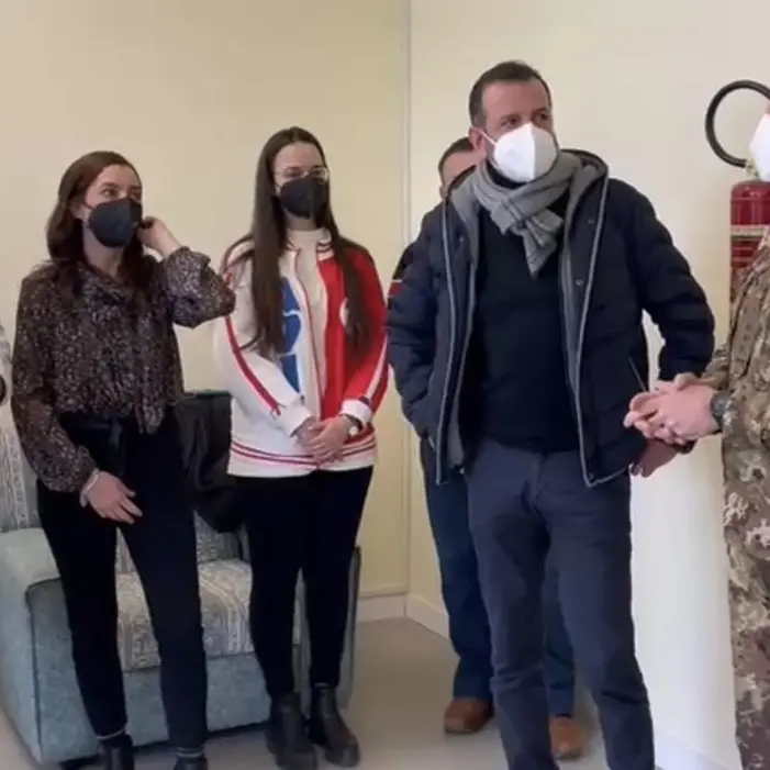 L’esercito dona a Pediatria un’apparecchiatura per monitorare le funzioni vitali dei neonati