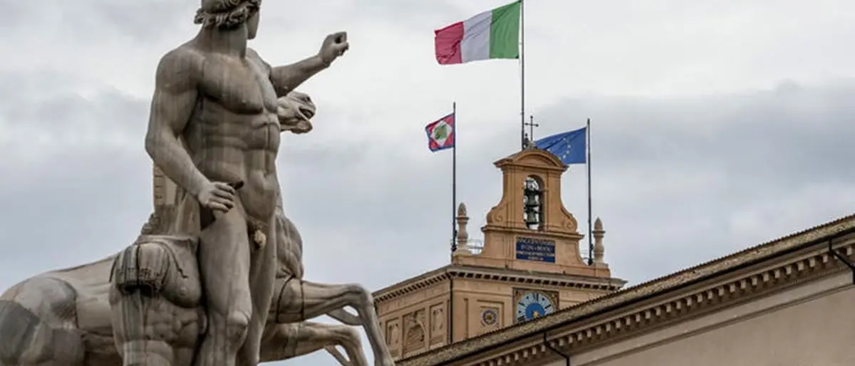 Quirinale, fumata nera alla fine del primo scrutinio: alla Camera prevale la scheda bianca