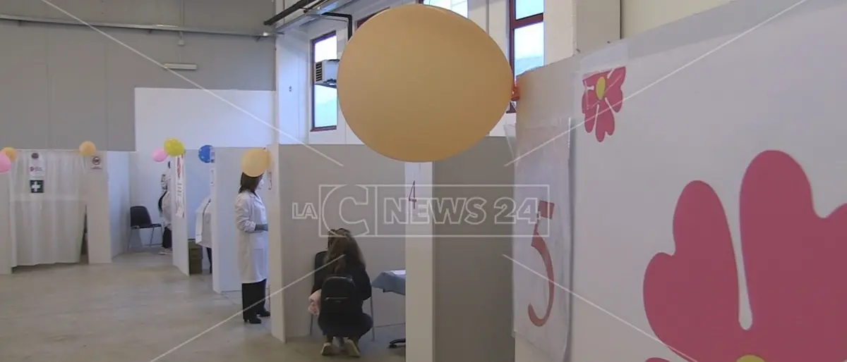 Vax days in Calabria, punti vaccinali sempre accessibili senza prenotazione