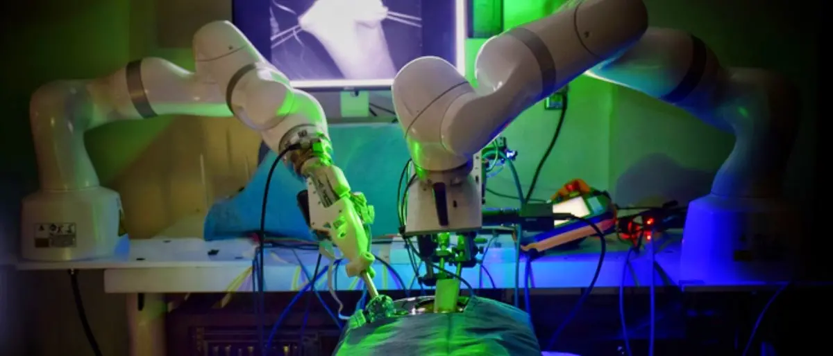 In America il primo intervento chirurgico eseguito in autonomia da un robot