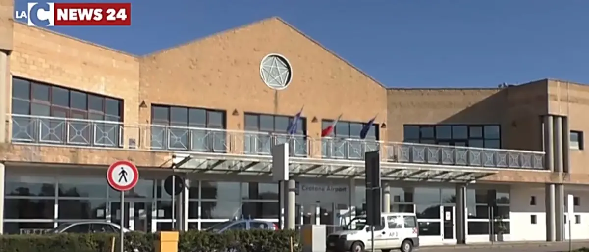 Aeroporti Calabria, nuova società punta ad attivare voli lungo la tratta Crotone-Roma