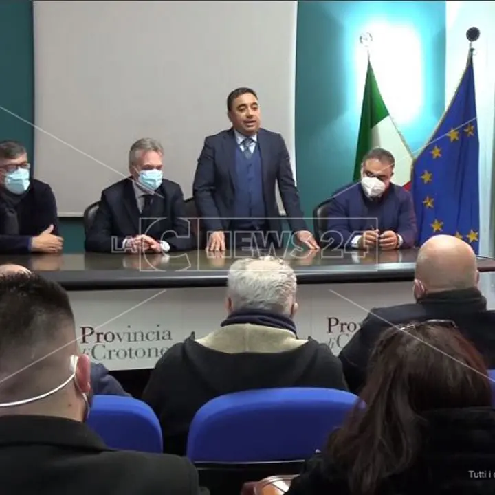 Dell’Aquila e Loguarro: «Noi esclusi dall’incontro con l’assessore regionale Gallo»