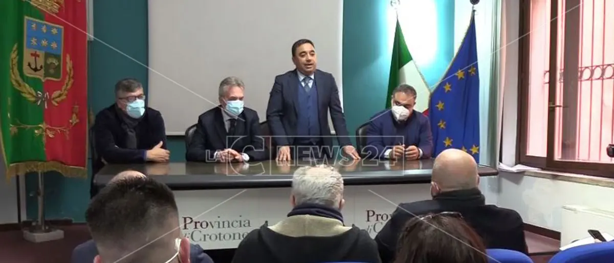 Dell’Aquila e Loguarro: «Noi esclusi dall’incontro con l’assessore regionale Gallo»