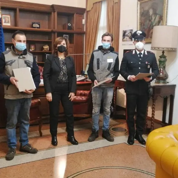 Cosenza, il prefetto ai soccorritori dell’uomo che si è dato fuoco: «Dimostrazione di grande senso civico»