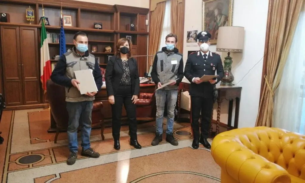 Cosenza, il prefetto ai soccorritori dell’uomo che si è dato fuoco: «Dimostrazione di grande senso civico»