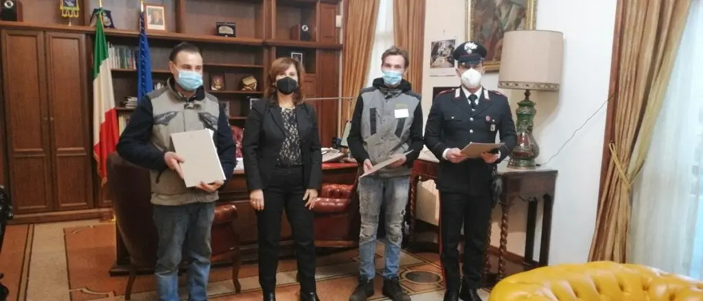 Cosenza, il prefetto ai soccorritori dell’uomo che si è dato fuoco: «Dimostrazione di grande senso civico»
