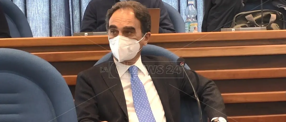 Provincia di Catanzaro sull’orlo del crack, Abramo scrive al viceministro dell’Economia: «Subito un incontro»