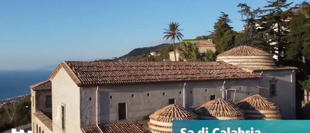 Longobardi, il borgo del santo e del ministro dimenticato questa sera a Sa di Calabria