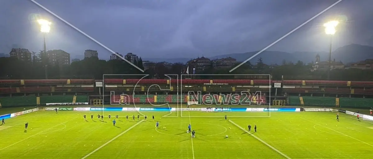 Serie B, verso Ternana-Reggina: le ultime novità e le probabili formazioni