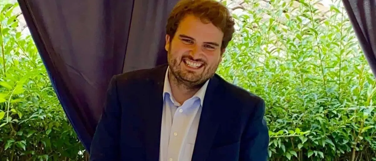 Pd Cosenza, Pecoraro dopo il passo indietro: «Il mio sacrificio sia utile per un nuovo inizio»