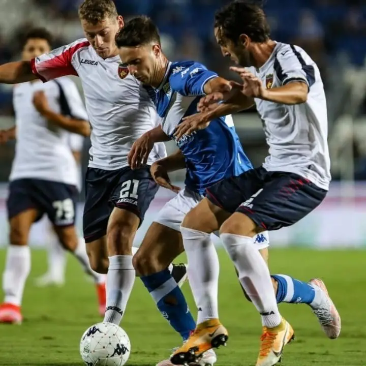 Serie B, verso Cosenza-Brescia: le ultime novità e le probabili formazioni