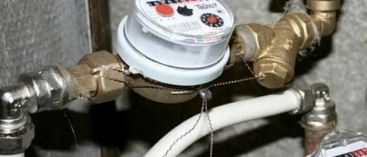 Crotone, allaccio abusivo alla condotta dell’acqua: denunciati 4 imprenditori