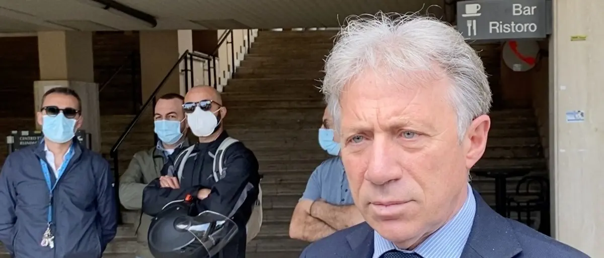 Ospedale Corigliano Rossano, reperiti i medici per la Rianimazione: riapre il reparto