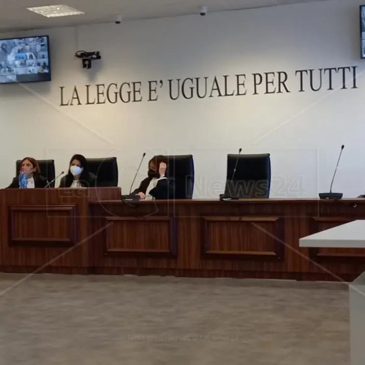 Rinascita Scott, Luigi Mancuso era come «il medico»: tutti in fila alla sua porta per un trattamento favore