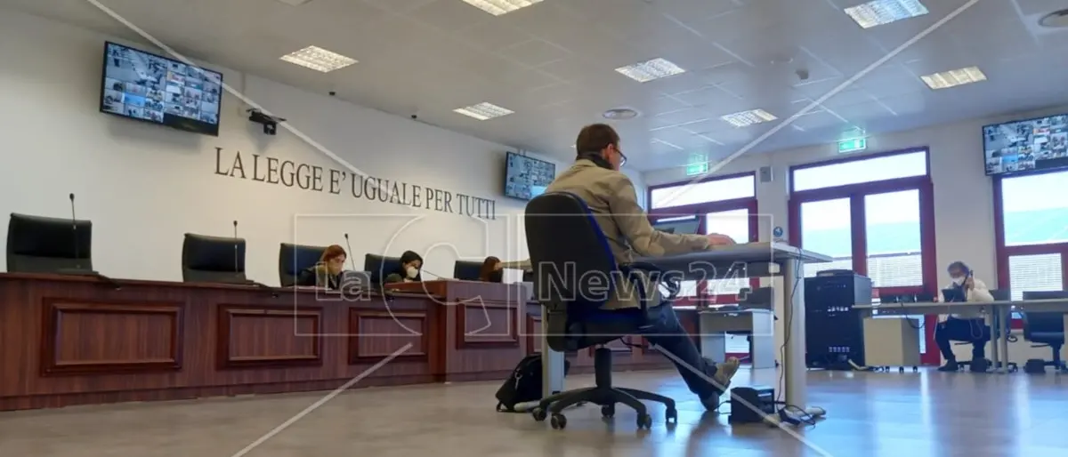 Il business dei migranti e il progetto di un centro accoglienza a Limbadi: «Era pronto a venire anche Salvatore Buzzi»