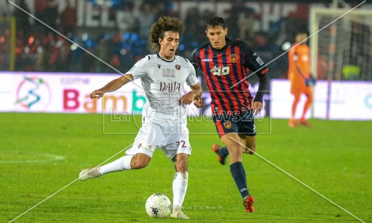 Reggina, Cortinovis tra presente e futuro: «Gol al Granillo momento top della carriera»