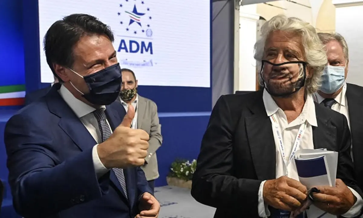 Grillo incontra Conte: «Una riunione antibiotica per ripristinare il sistema immunitario del M5s»