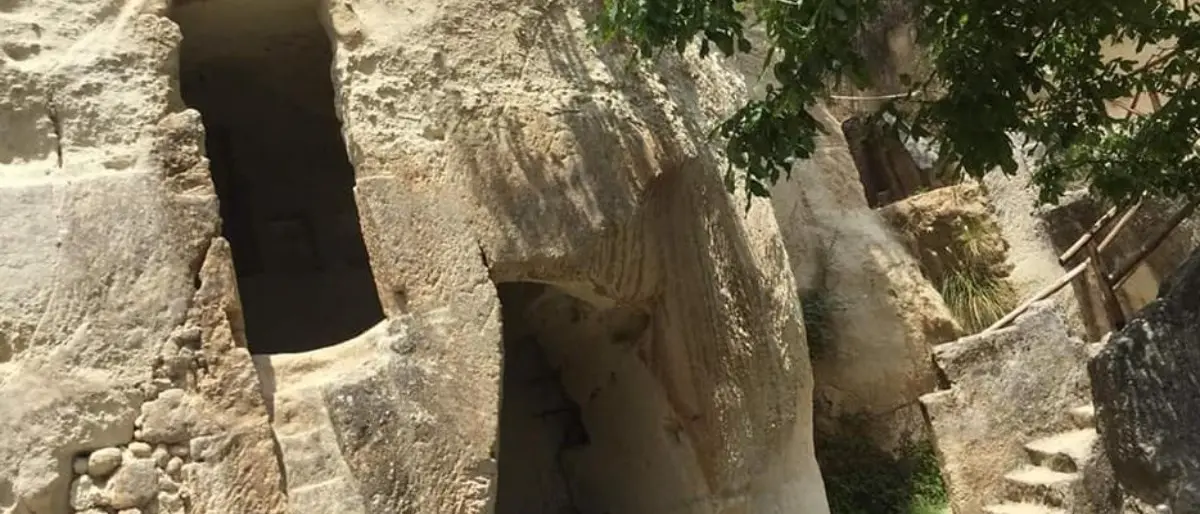 Zungri, l’Unical pronta a collaborare per valorizzare le antiche grotte