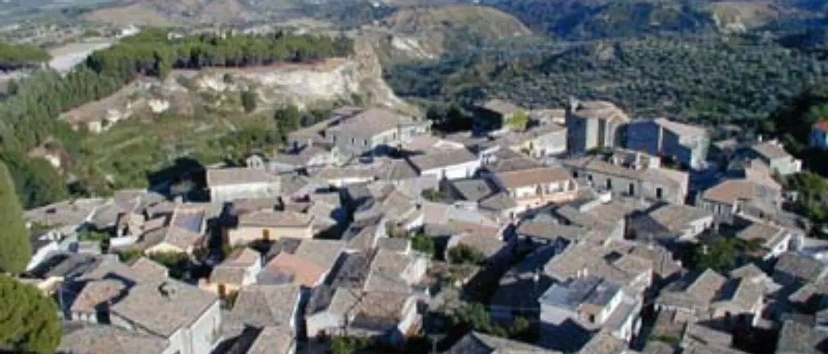 Covid, a Gerace casi in aumento: il sindaco chiude le scuole fino al 19 febbraio