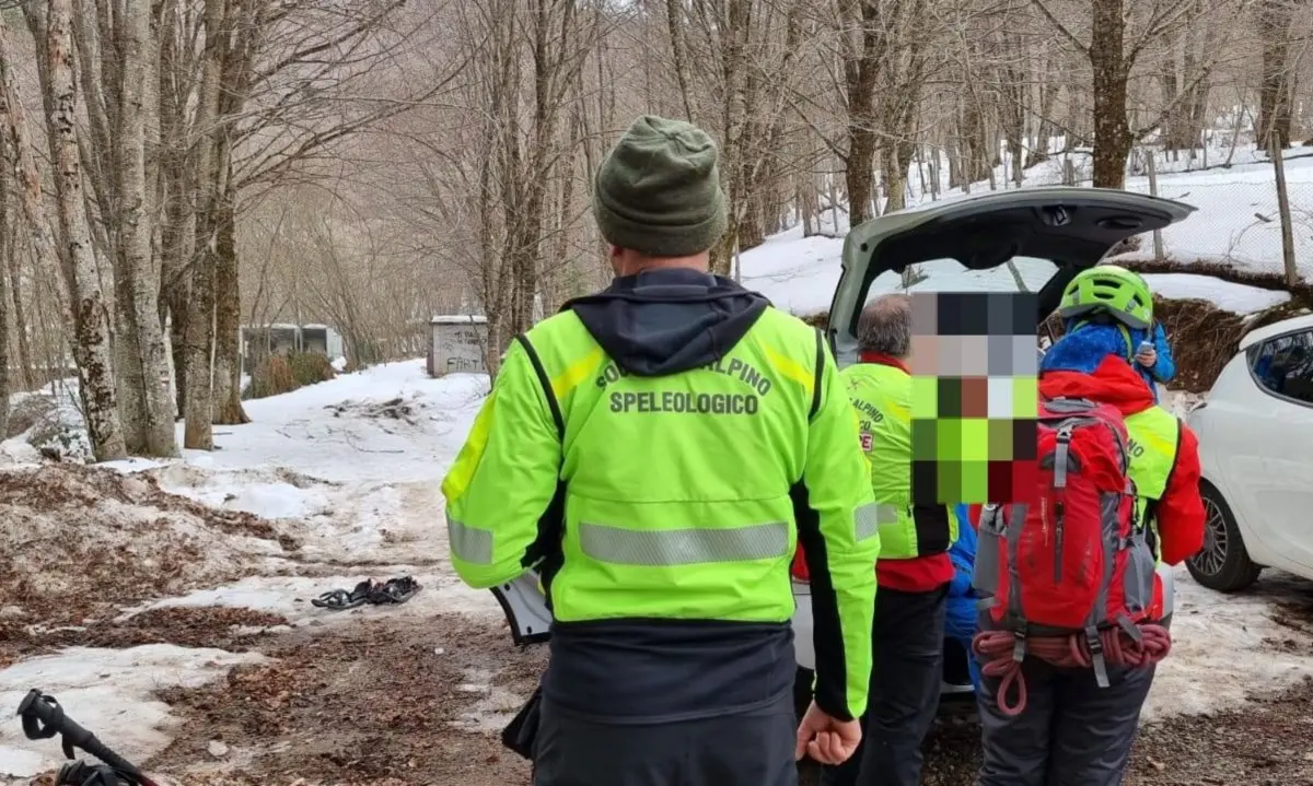 Escursionista cade e si ferisce lungo un sentiero in Aspromonte, salvato dal Soccorso alpino