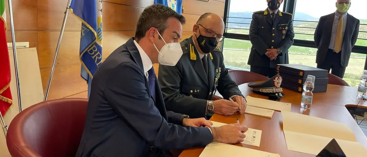 Fondi Ue, la Regione firma un protocollo d’intesa con la Finanza: «Prioritario contrastare ogni frode»