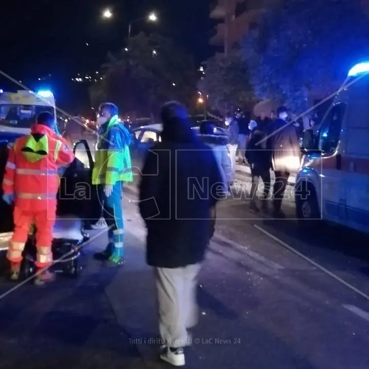 Incidente in centro a Corigliano Rossano: quattro i feriti