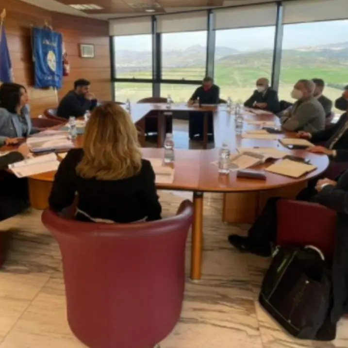 Fondi destinati a centri per l’impiego e lavoro, vertice alla Regione: «Così rilanceremo la Calabria»