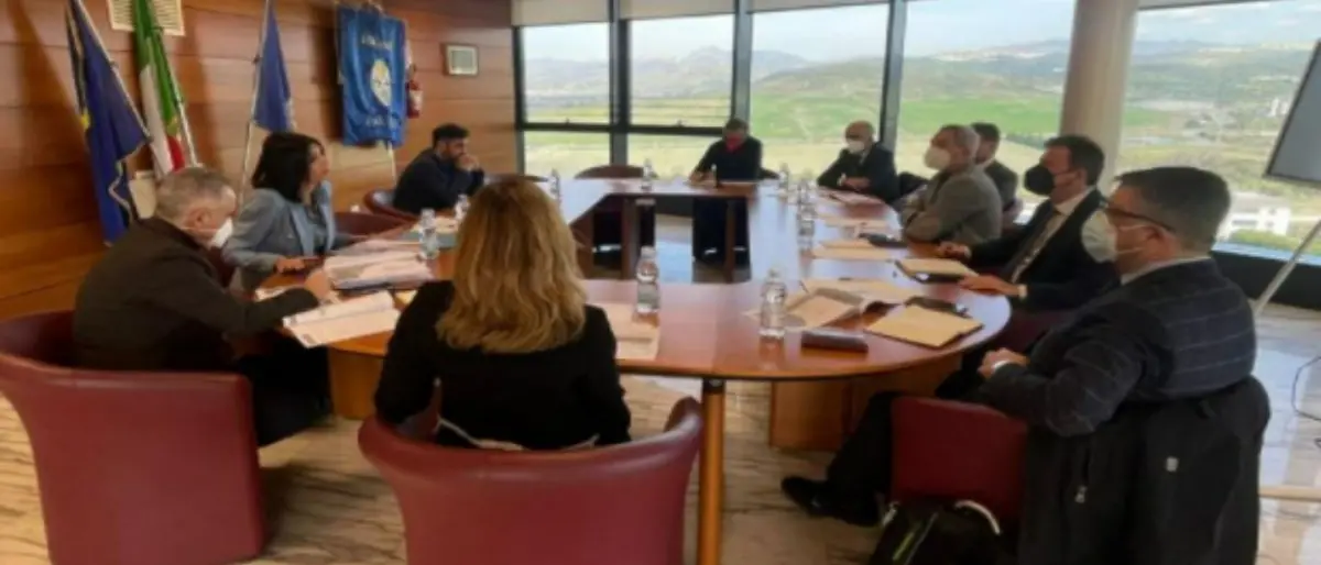 Fondi destinati a centri per l’impiego e lavoro, vertice alla Regione: «Così rilanceremo la Calabria»