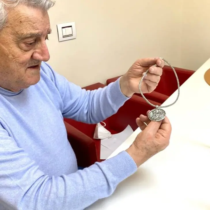 L’orafo Gerardo Sacco benemerito del Centenario della Lega italiana per la lotta ai tumori